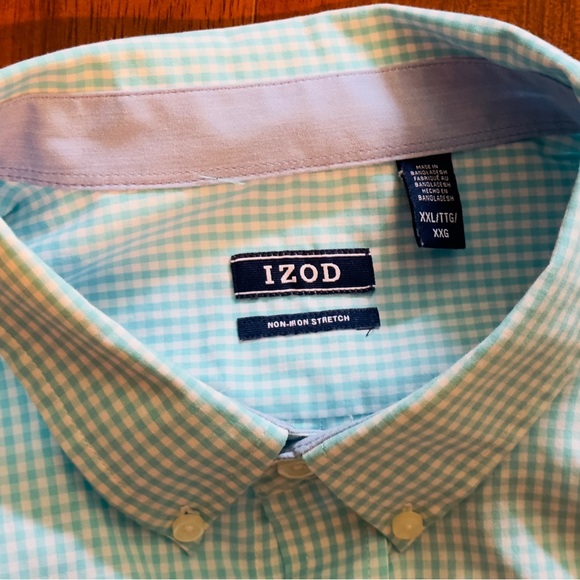 NWOT XXL IZOD Casual Button Up Shirt - Picture 3 of 4